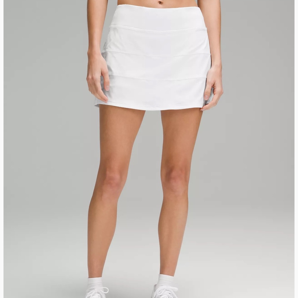 Lululemon white tennis skirt